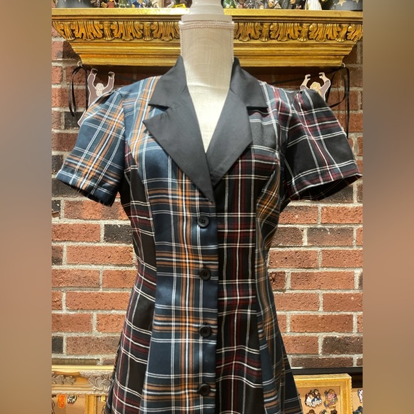 Plaid Dress - Picture 4 of 7